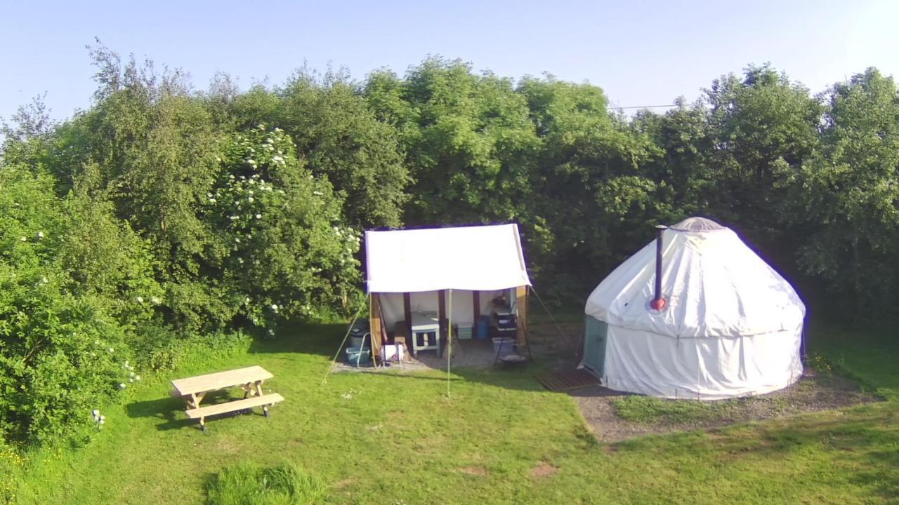 Mill Haven Place Glamping-Yurt 1 Talbenny Екстер'єр фото