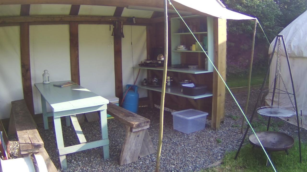 Mill Haven Place Glamping-Yurt 1 Talbenny Екстер'єр фото