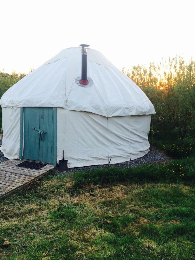 Mill Haven Place Glamping-Yurt 1 Talbenny Екстер'єр фото